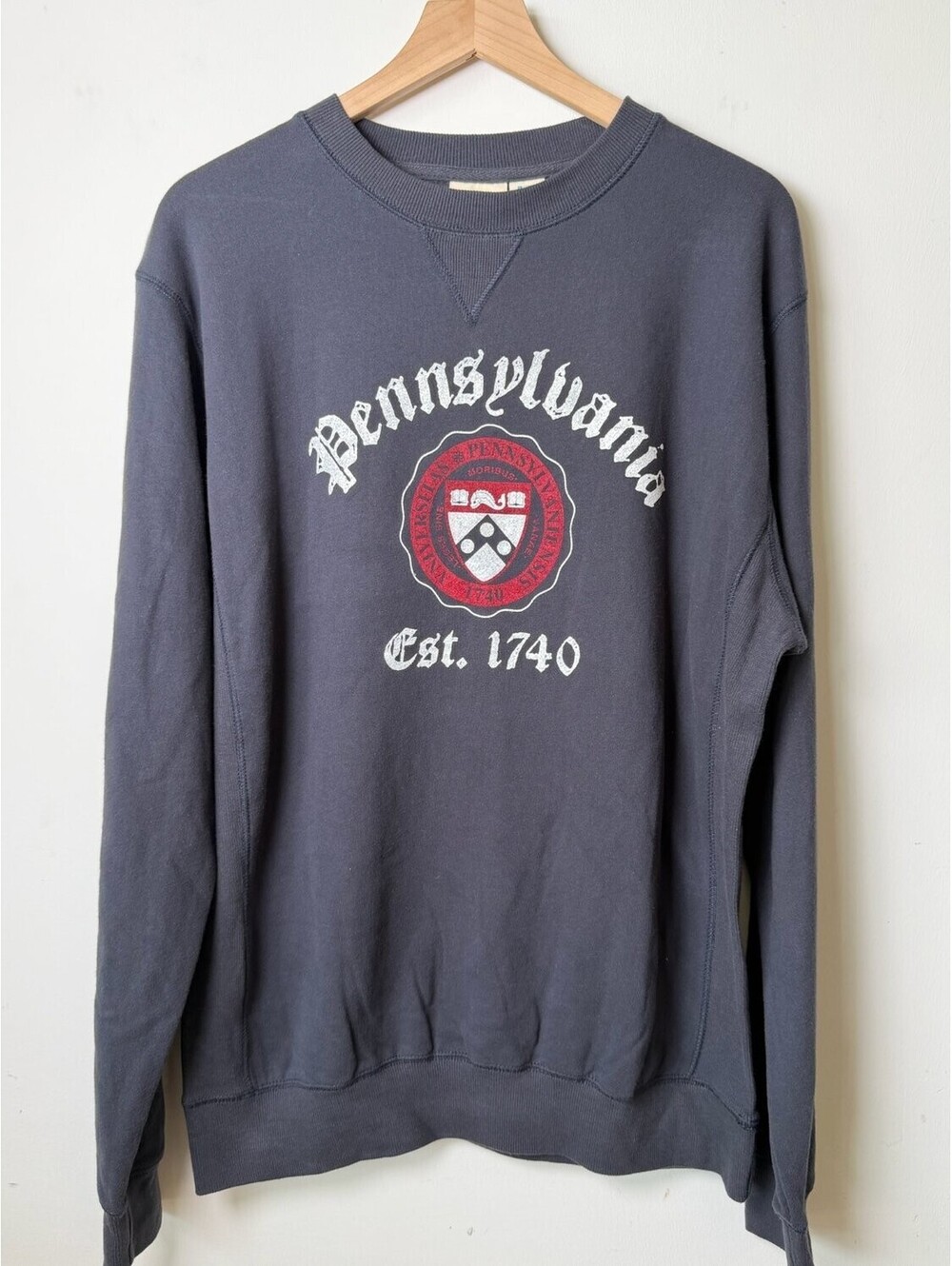 Blue 84 Pennsylvania Univ Sweatshirt Mens L Gray Crew Neck Classic Fit  NWT